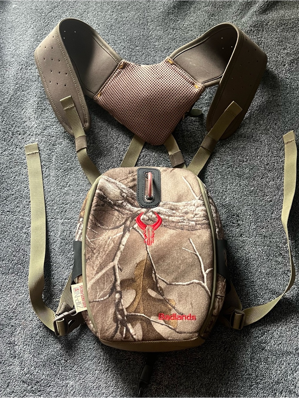 NEW Badlands Bino MAG Case Binocular/Rangefinder Harness Hydration REALTREE CAMO